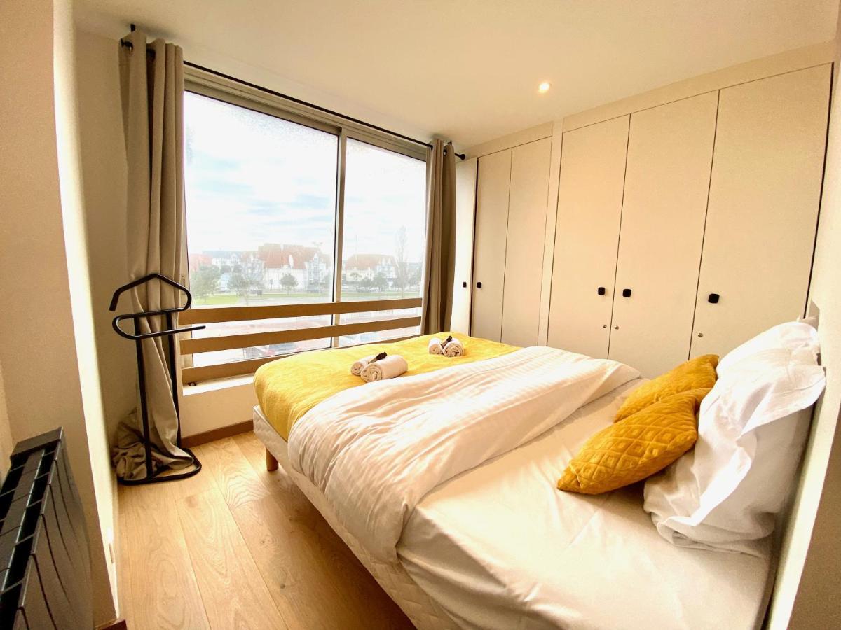 Acamar, Appartement En Front De Mer Avec Parking Privee Courseulles-sur-Mer Exterior foto